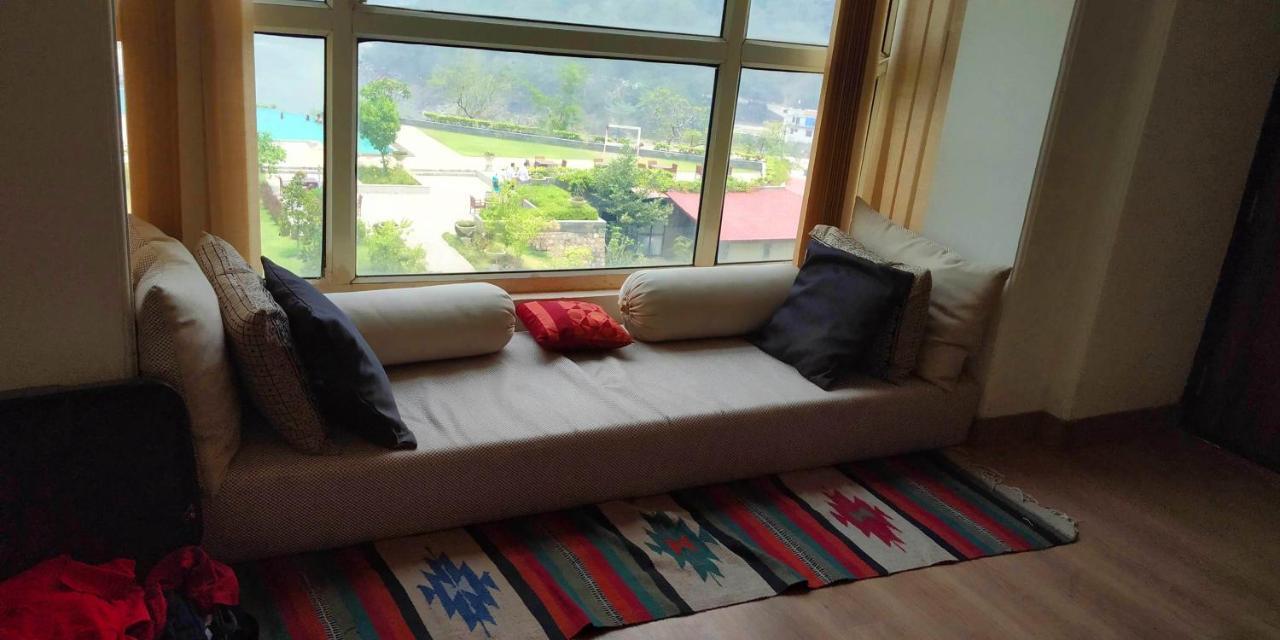 Aloha Serenity Apartments リシケーシュ エクステリア 写真