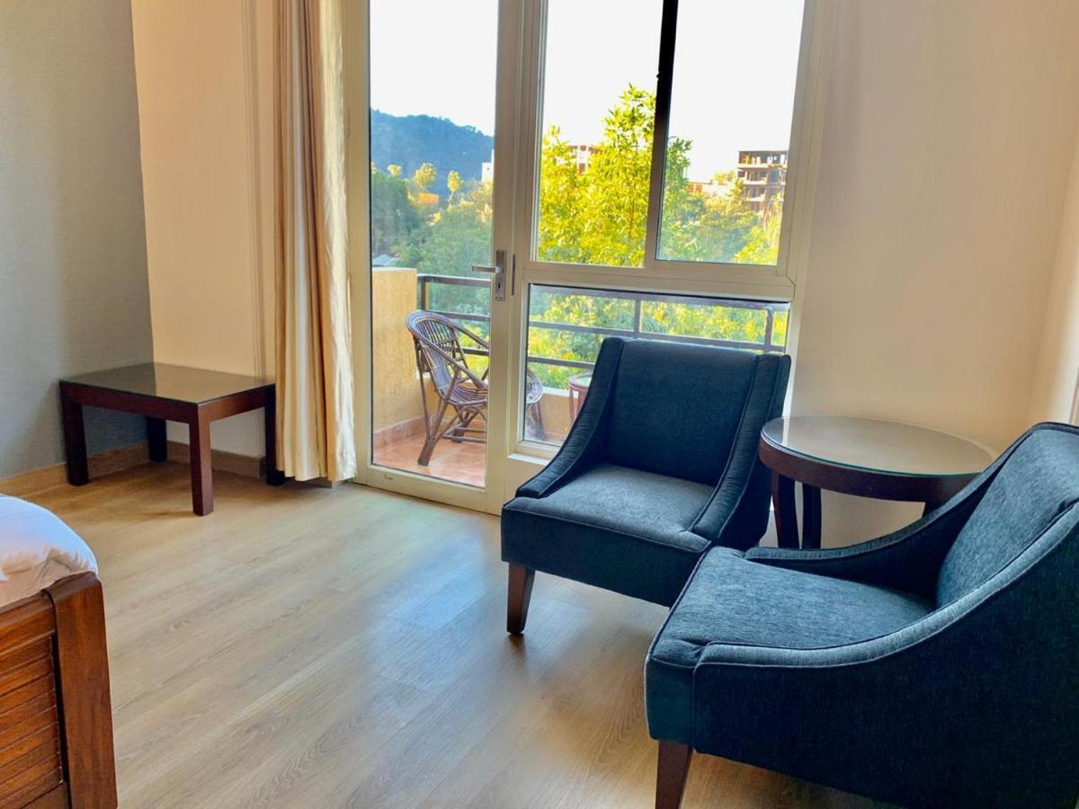 Aloha Serenity Apartments リシケーシュ エクステリア 写真
